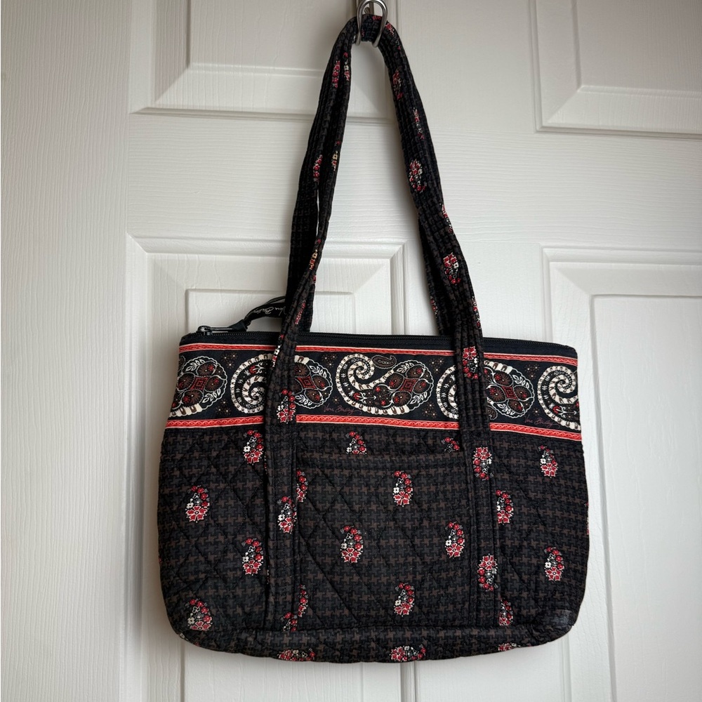 NWOT Vera Bradley Houndstooth Brown Little Betsy Purse Retired Pattern